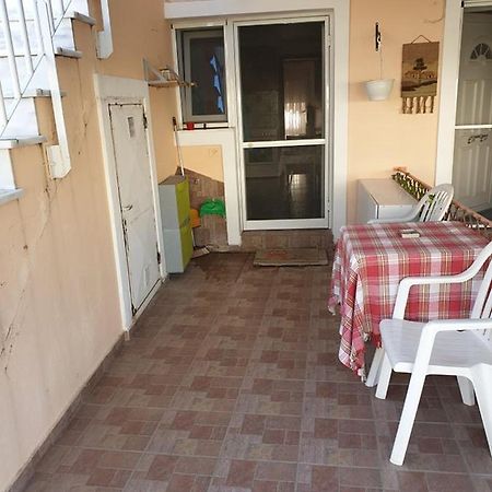 Anna Apartments Néa Péramos Εξωτερικό φωτογραφία