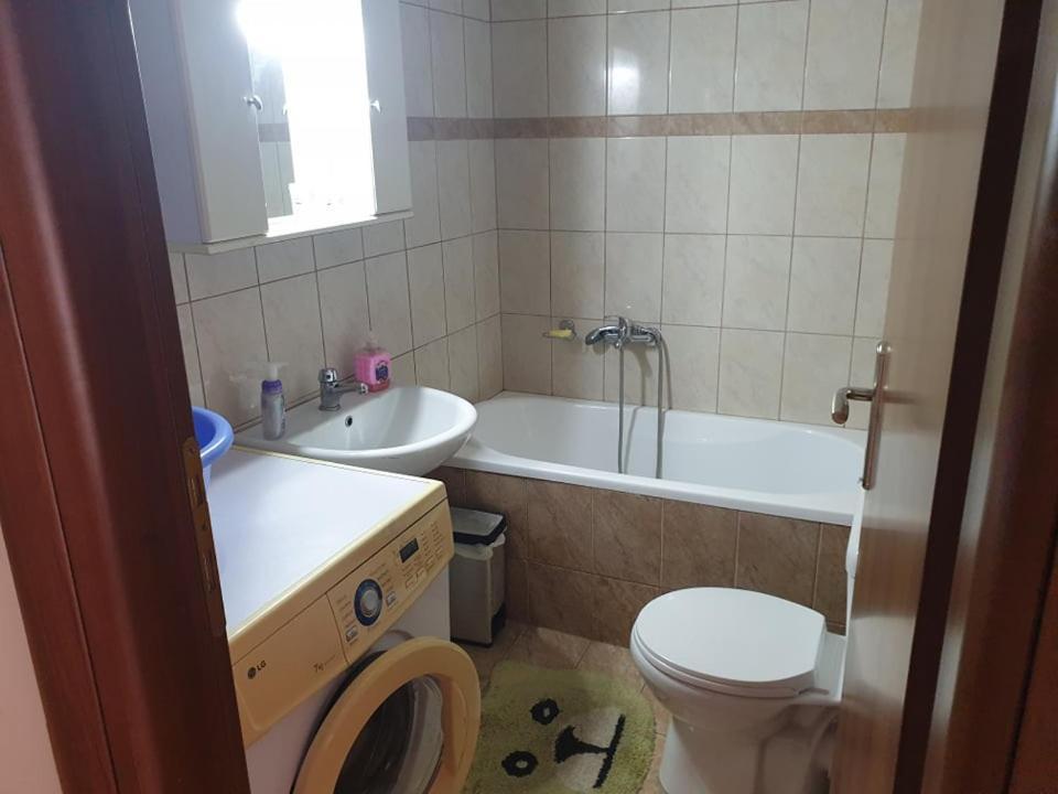 Anna Apartments Néa Péramos Εξωτερικό φωτογραφία