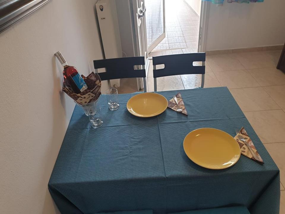 Anna Apartments Néa Péramos Εξωτερικό φωτογραφία