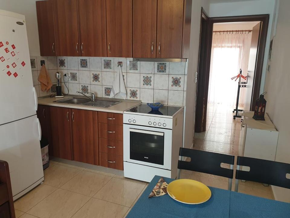 Anna Apartments Néa Péramos Εξωτερικό φωτογραφία