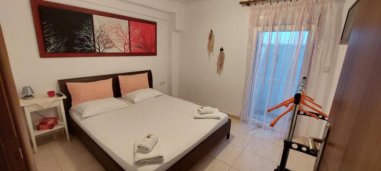 Anna Apartments Néa Péramos Εξωτερικό φωτογραφία